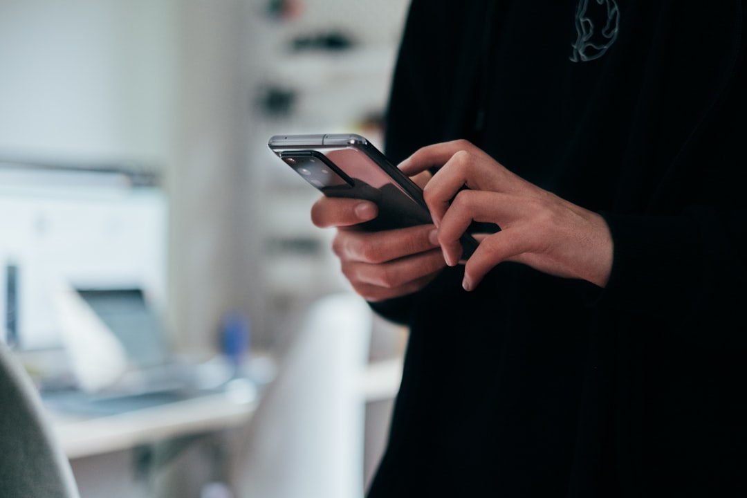 A IA parou de escrever texto pra você e começou a fazer o trabalho sozinha
